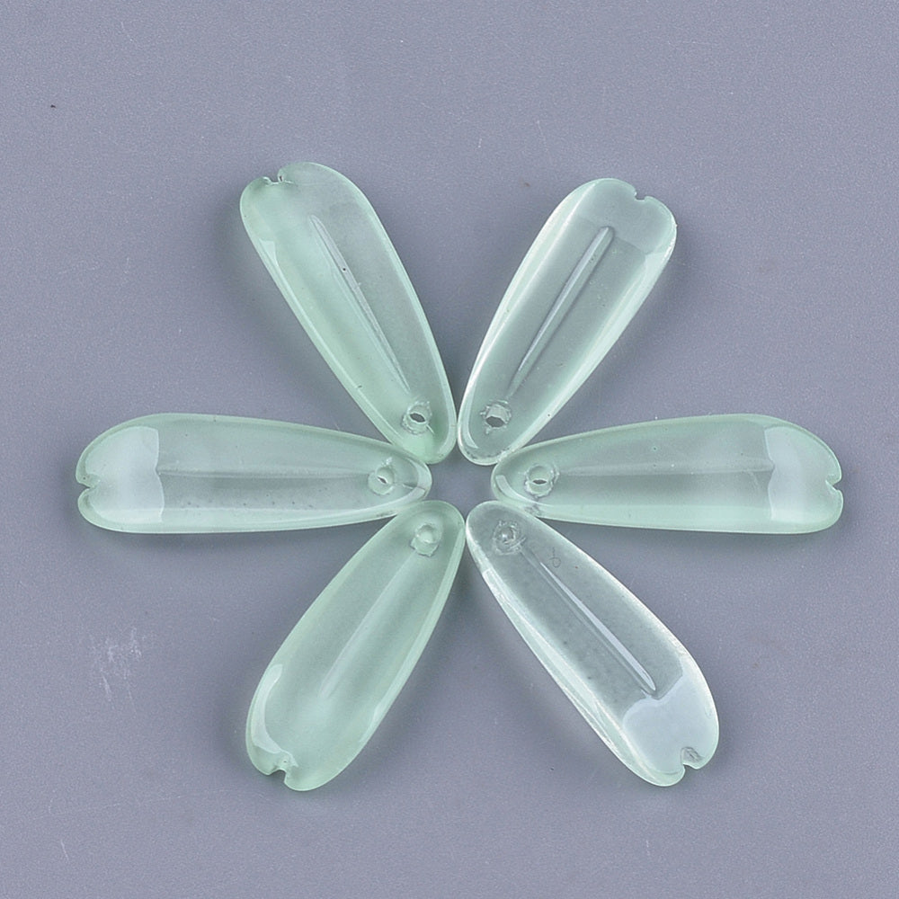 25x8.5mm, Transparent Glass Pendants, Petal, Light Green - Sea Green / Glass / 10 Pcs