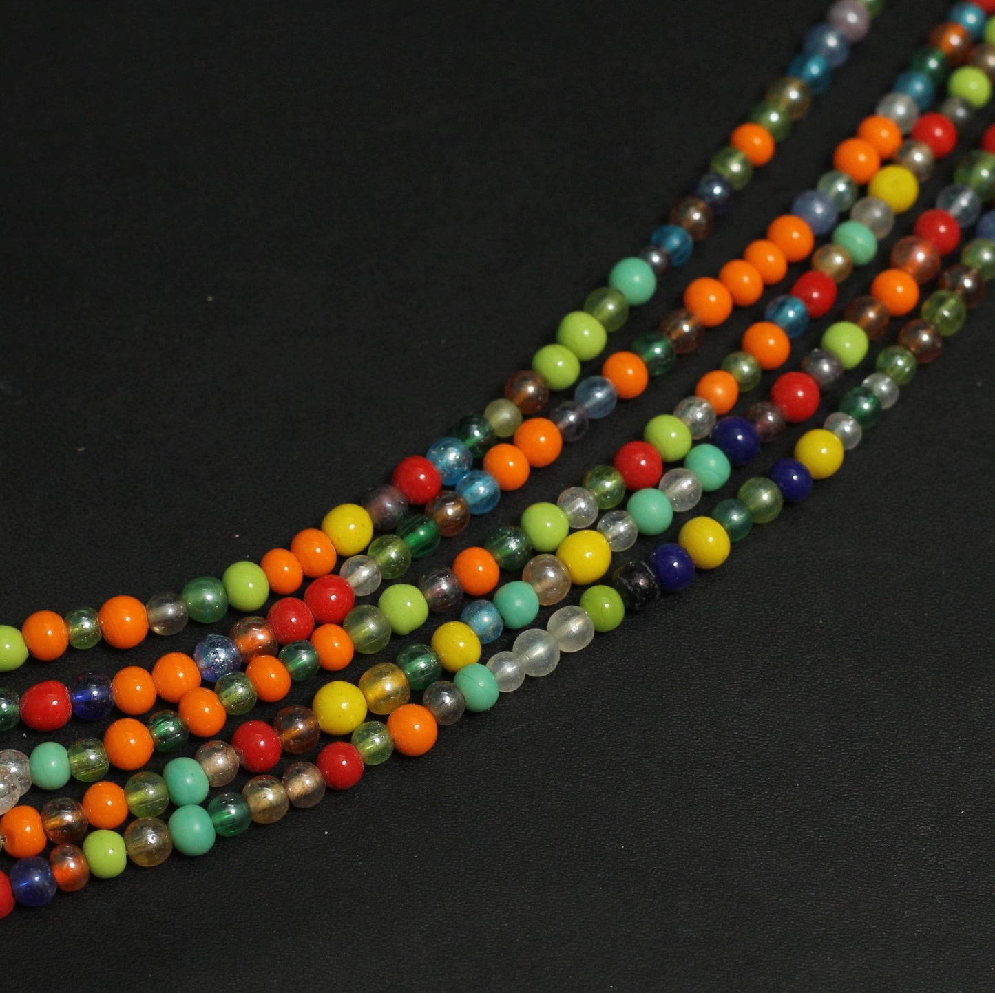 5 strings, 4mm Glass Round Beads - MultiColor / Glass / Round