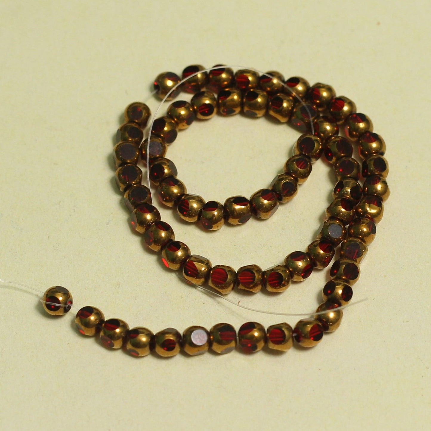 4mm Faceted Rondelle Crystal Beads - Red / Glass / Rondelle