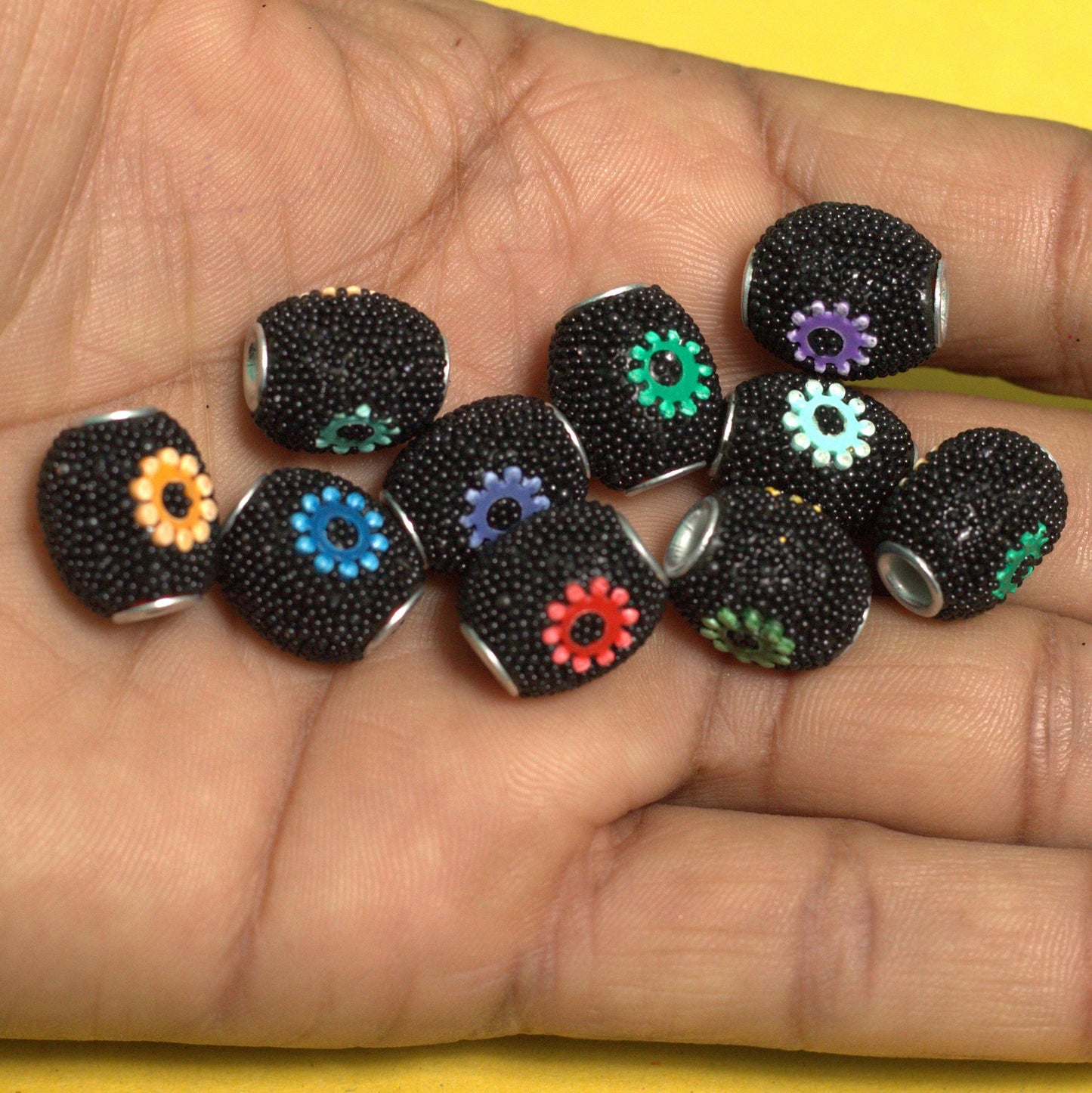 10 Pcs. Lac Oval Beads Black 15x12mm - Black / Lac / Oval