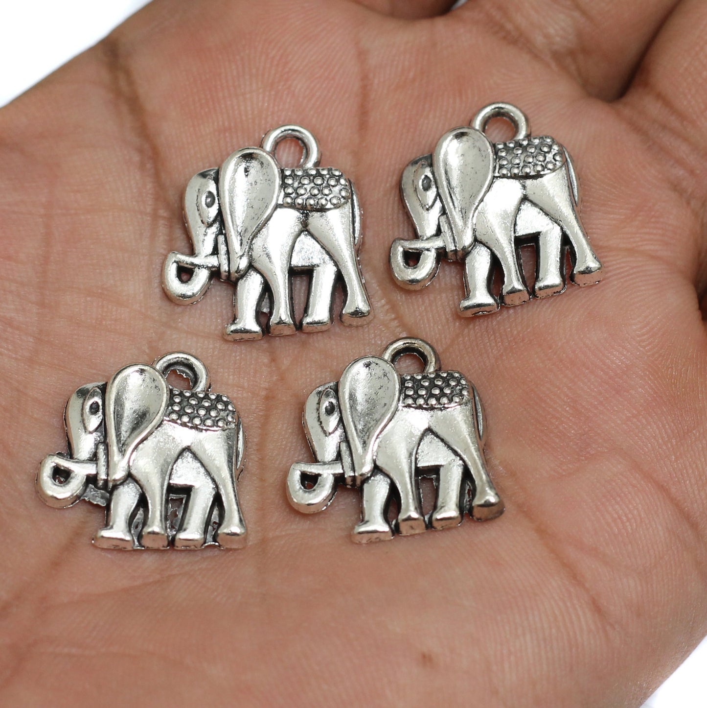 20mm German Silver Elephant Charms - Silver / German Silver / 10 pcs