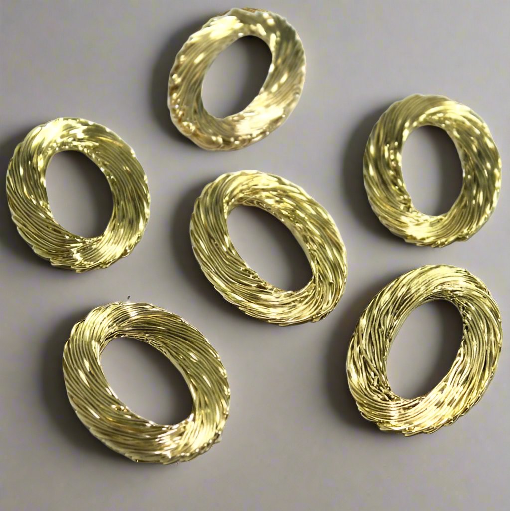 10 Pcs Wire Mesh Beads Golden 36x24mm - Golden / Iron