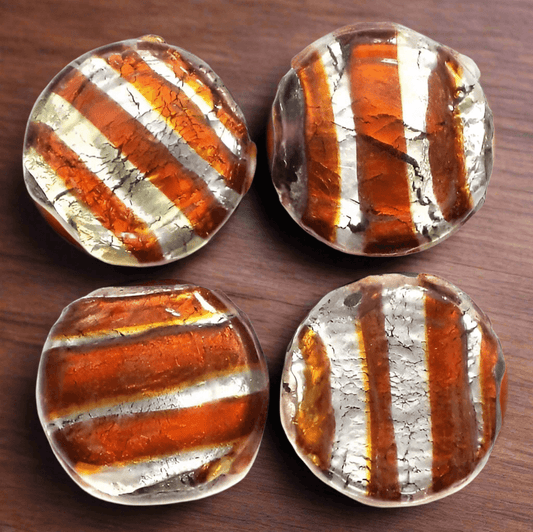 25 Pcs, 18mm Silver Wrap Swirl Round Beads - Brown / Glass / Round