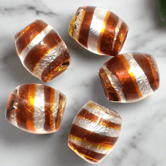 30 Pcs, 15x12mm Silver Wrap Swirl Oval Beads - Silver / Glass / Oval