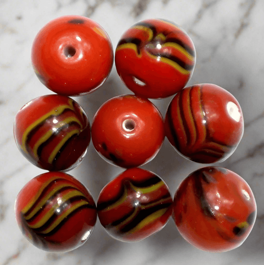225+ Fancy Round Beads Red 8-12mm - Red / Glass / Round