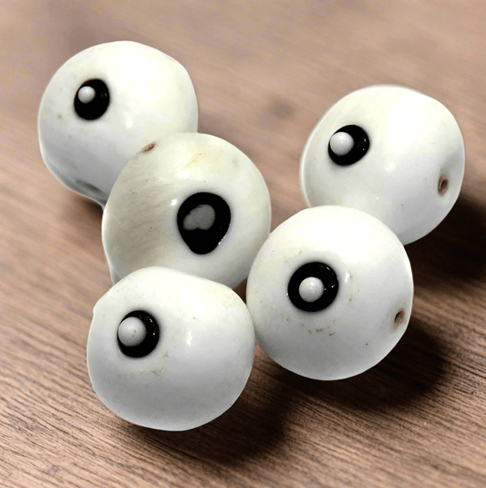 10 Bump Eye Beads White 18x20mm - White / Glass / Round