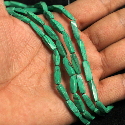 2 Strings Semiprecious Howlite Beads 4x16mm - Green / Stone / Twisty