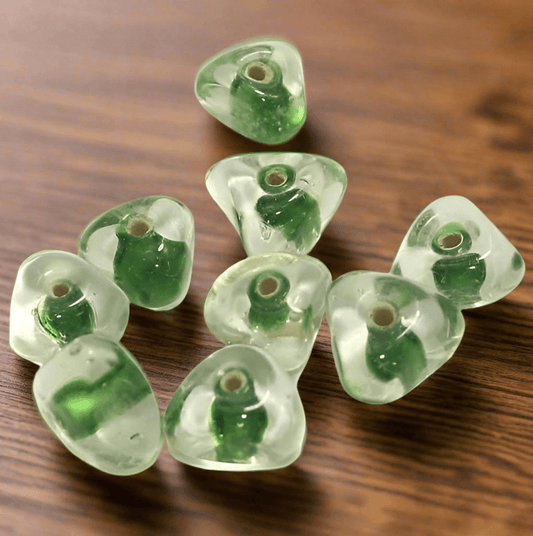 Tumble Beads Inside Green - Green / Glass / Tumble