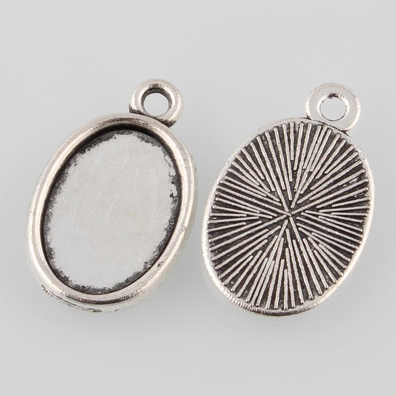 0.75 Inch Tibetan Style Antique Silver Alloy Flat Oval Pendant Cabochon Settings - Silver / Oval / 10 Pcs