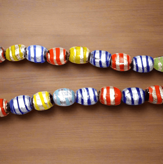 20 Silver Foil Oval Beads Assorted 15x12mm - Silver / Glass / Oval