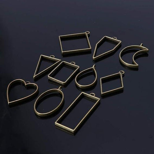 10 Pcs, Alloy Open Back Bezel Pendants, Resin Jewellery, Flower Jewelry, Mixed Shape - Silver / 1 Packet / Assorted