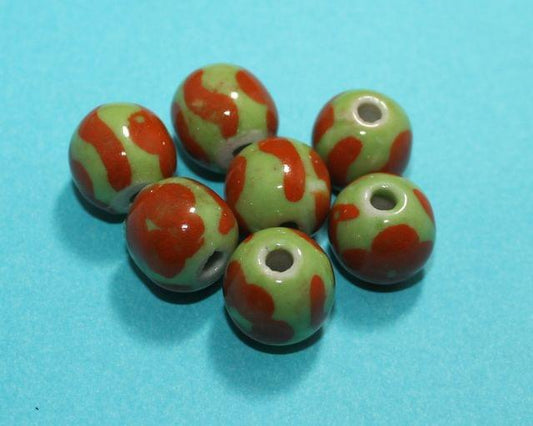 20 Pcs Ceramic Round Beads - Parrot Green / 16mm / Round