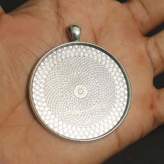 2 Inch Round Bezel Setting Pendant Base Silver - Silver / Round / 5 Pcs [ Rs 45 / Piece ]