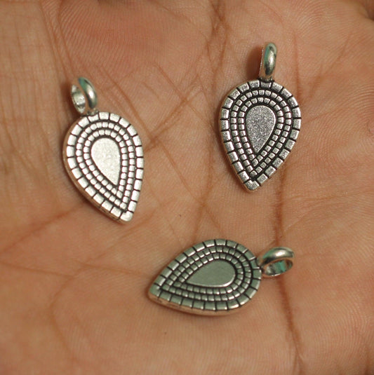 0.75 Inch Drop Bezel Setting Pendant Base Silver - Silver / Drop / 10 Pcs [ Rs 12.5 / Piece ]