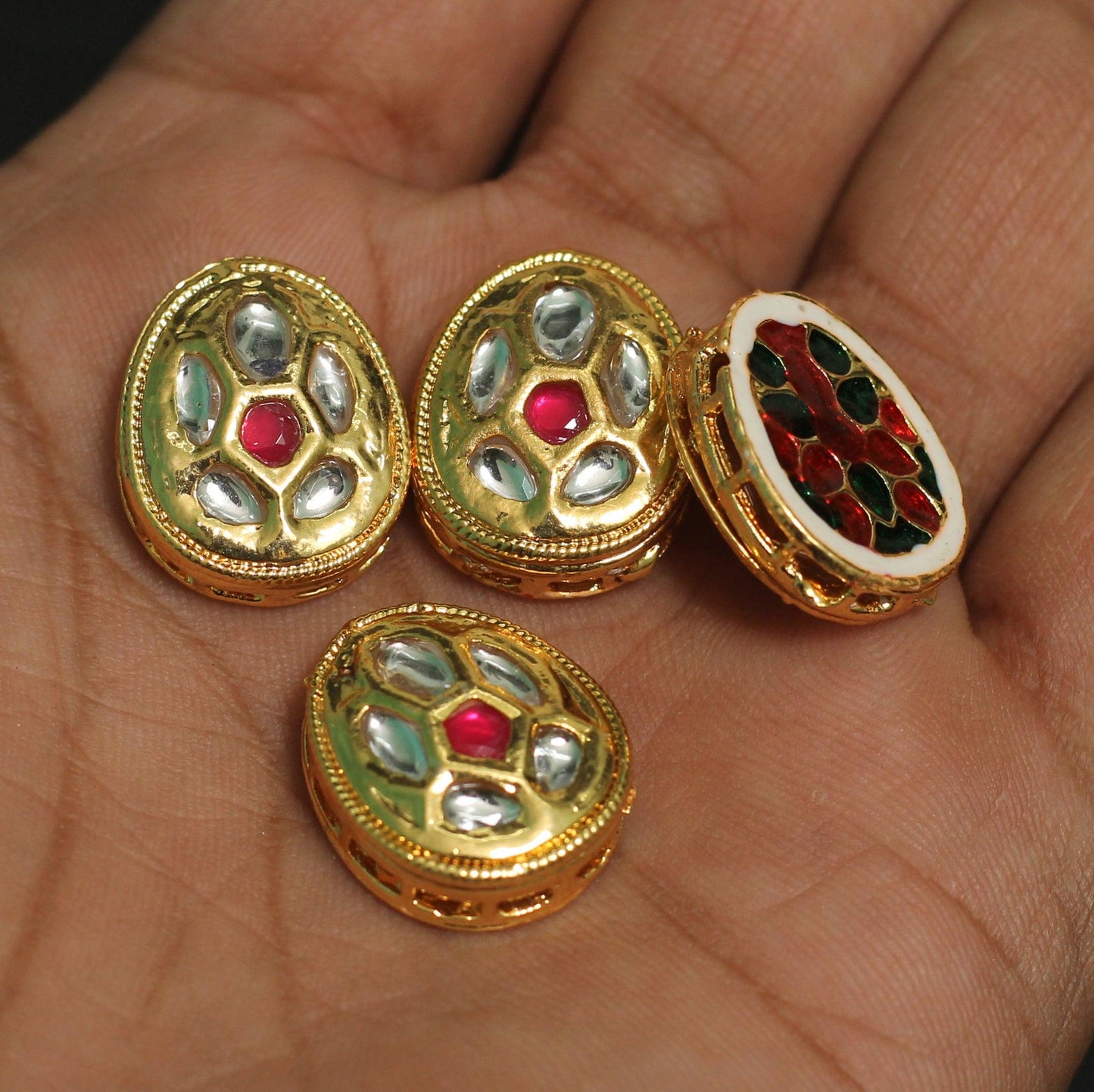 4 Pcs 20x16mm  Kundan Spacer Beads Golden - Golden / Kundan