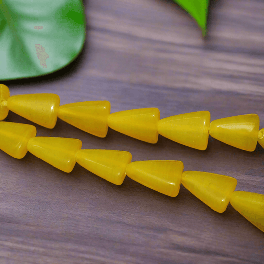 1 String 15X11mm  Glass Tikona Beads - Yellow / Glass / Triangle