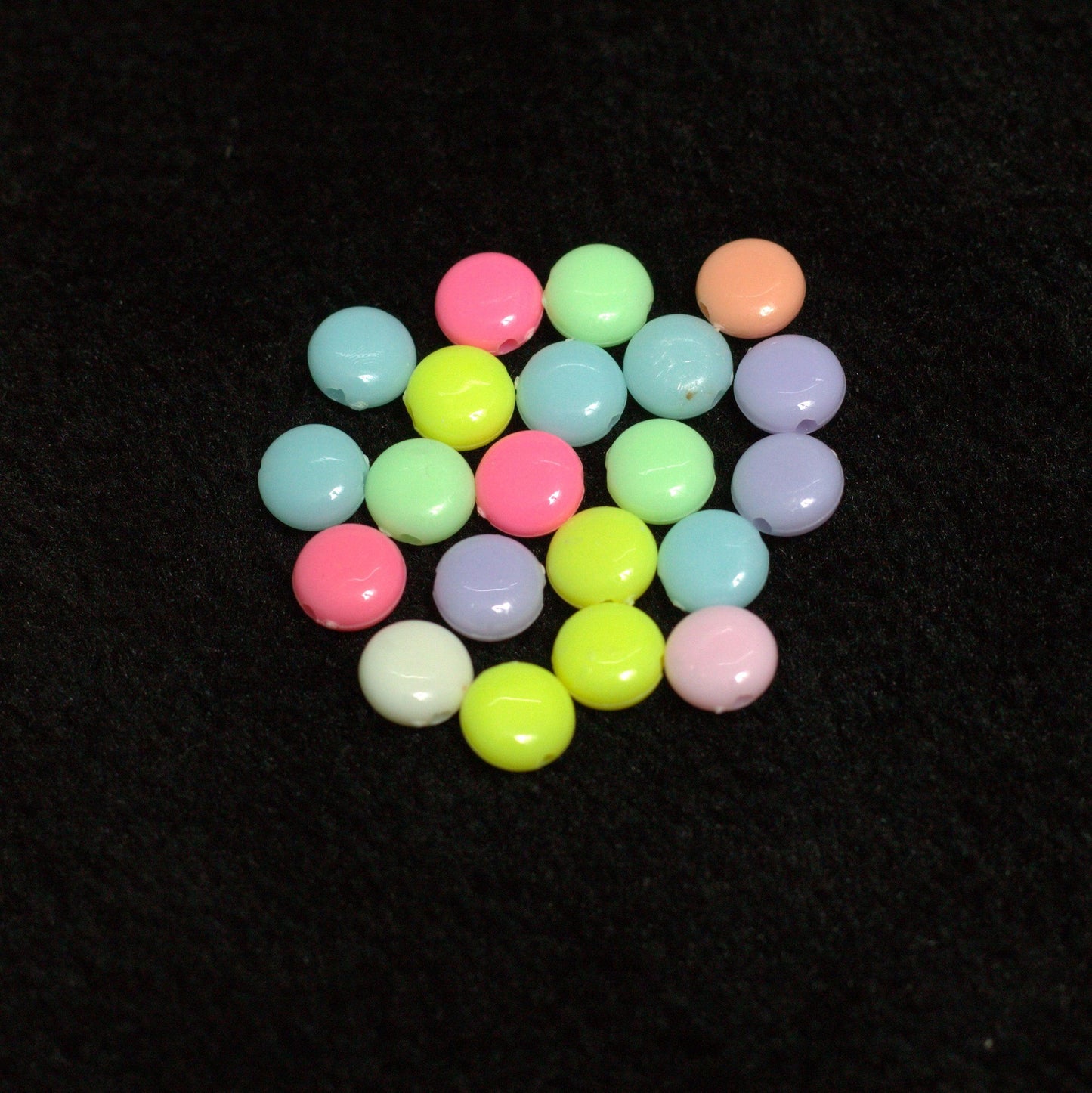 100 gm, 8mm Acrylic Assorted Chips Beads - Acrylic / MultiColor / 100 gm