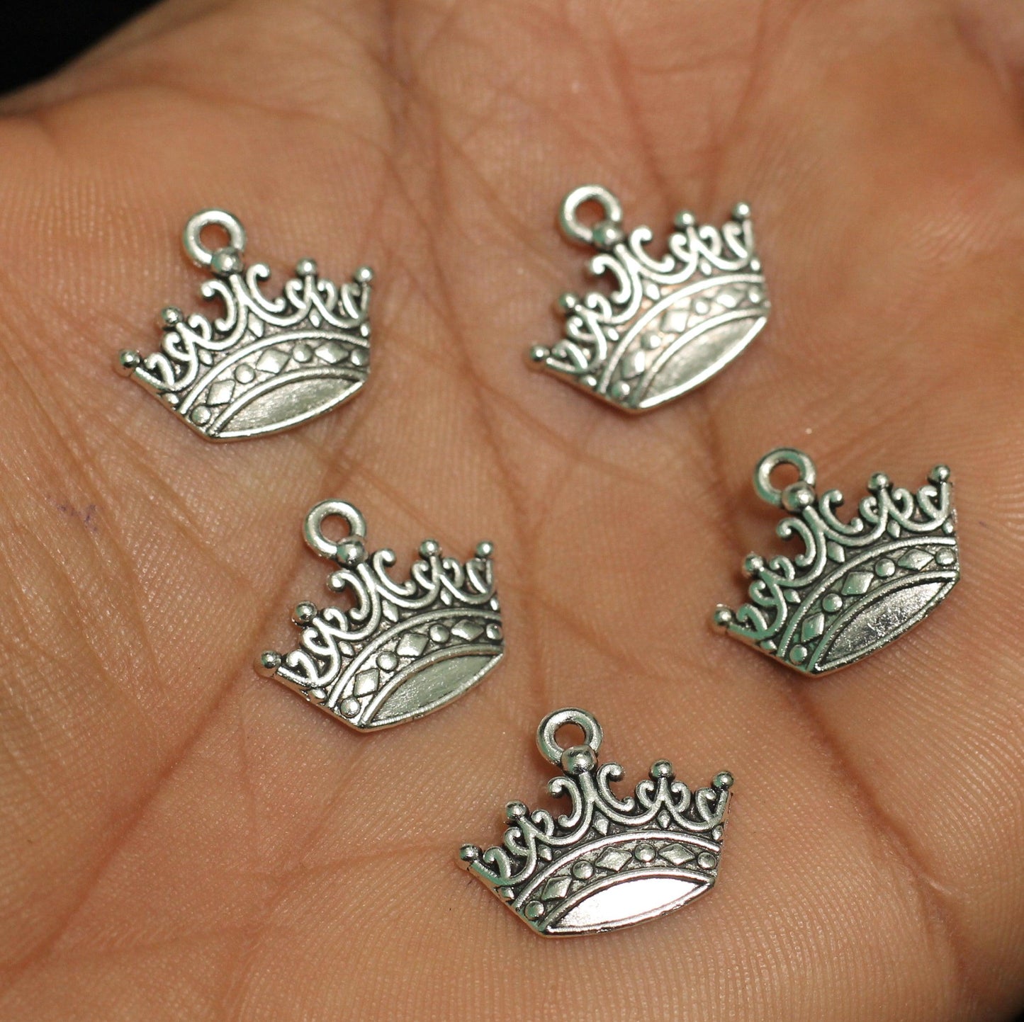 14mm German Silver Crown Charms - Silver / German Silver / 10 Pcs [ Rs 7.5 / Piece ]
