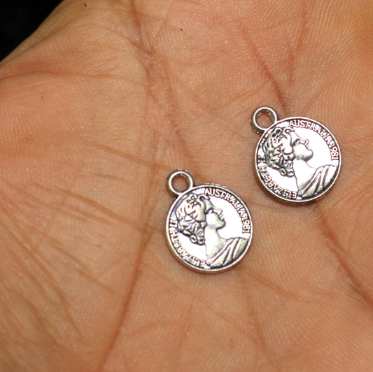 11mm German Silver Queen Elizabeth Charms - Silver / German Silver / 20 Pcs [ Rs 6.25 / Piece ]