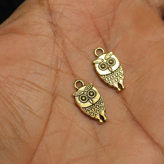 25 Pcs German Silver Owl Charms Golden 17x09mm - Golden / German Silver / Figures