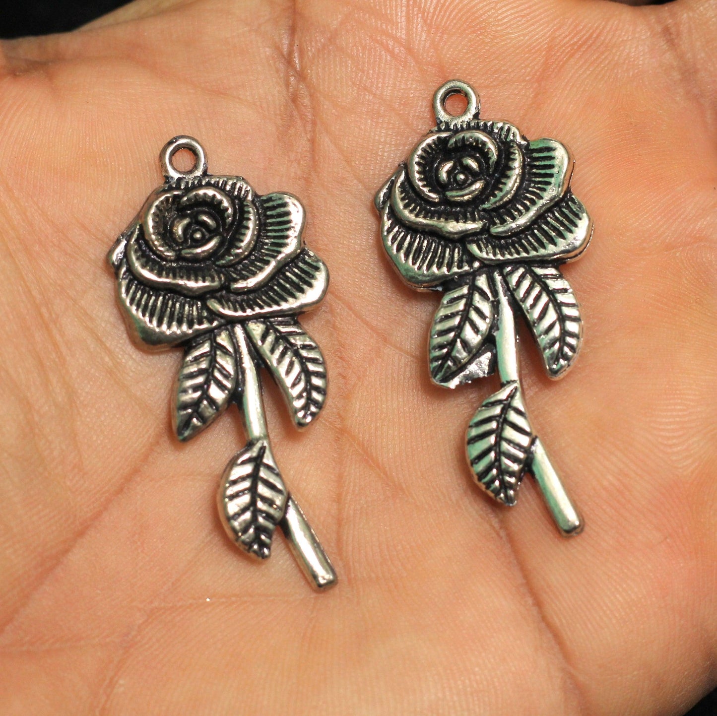 2 Pcs, 1.5 Inches German Silver Pendants - Silver / German Silver