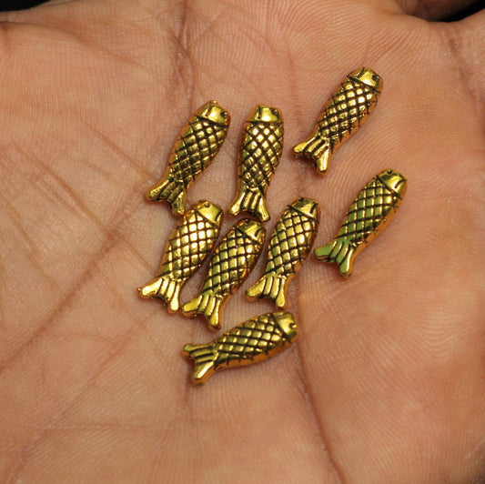 10 Pcs15x5mm German Silver Fish Beads Golden - Golden / German Silver / Figures