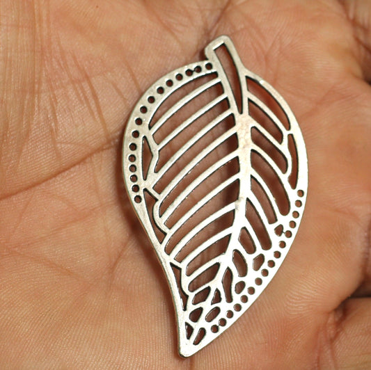 2 Pcs, 2.5 Inches German Silver Leaf Pendant - Silver / German Silver / Leaf