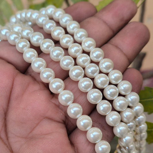 1 String, 10mm, Off White Round Shell Pearl Beads - Off White / Shell / Round