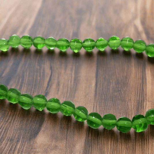 5 Strings Football Round Beads 8mm - Green / Glass / Round
