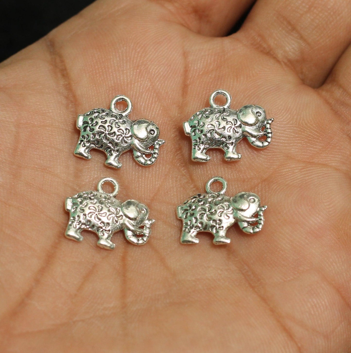 13x16mm German Silver Elephant Charms - Silver / German Silver / 10 Pcs