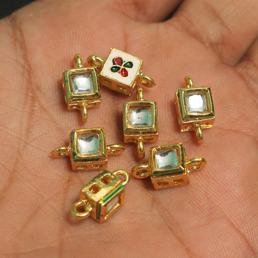 10 Pcs, 7x7mm, Kundan Connectors Golden - Golden
