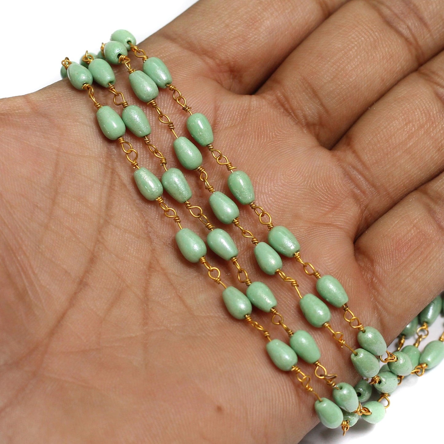 Glass Beaded Chain Parrot Green - Green / Glass