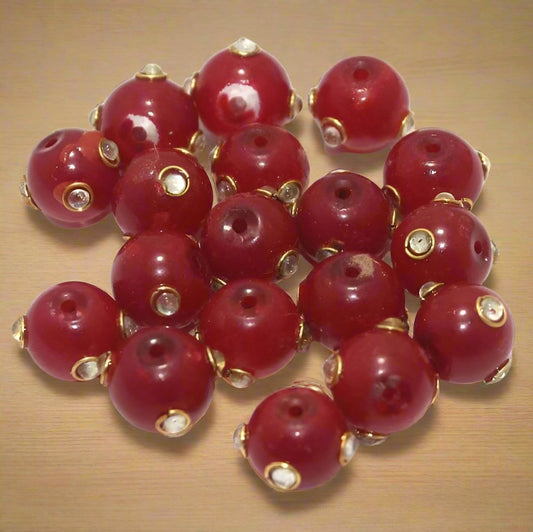20 pcs 12mm Glass Kundan Beads Round - Red / Glass
