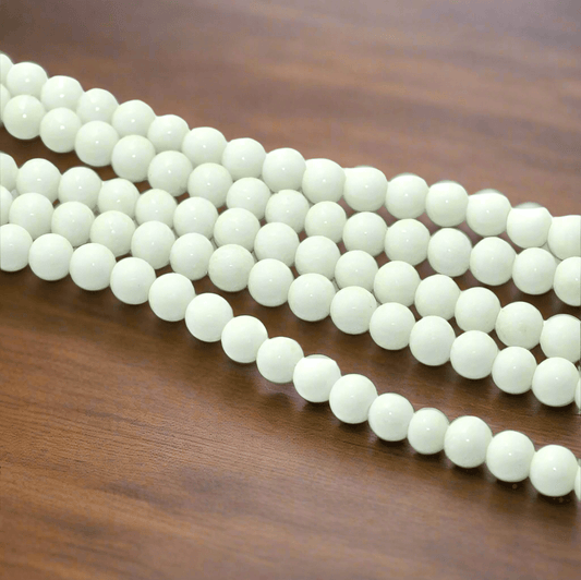 5 Strings, 8mm Plain Glass Beads Round - White / Glass / Round