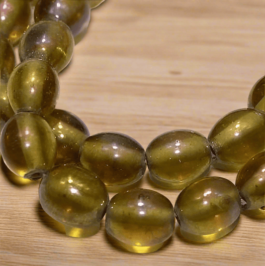 1 string Glass Beads Oval Green Olive Rainbow 8mm - Olive / Glass / Oval