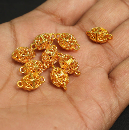 10 Pcs, 15x9mm Brass Oval Golden Beads - Golden / 15mm