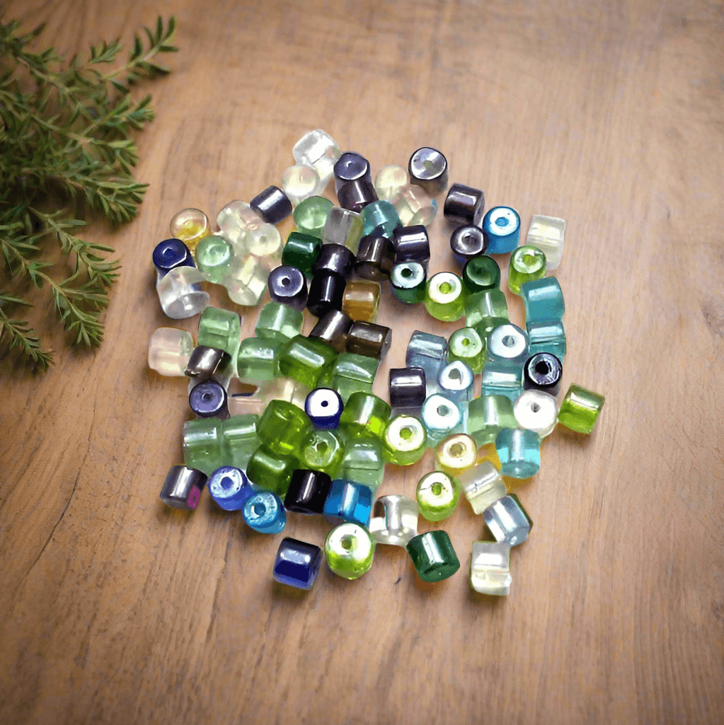 600 Special Polish Glass Bugles Beads Assorted 6 mm - MultiColor / Glass / Tyre