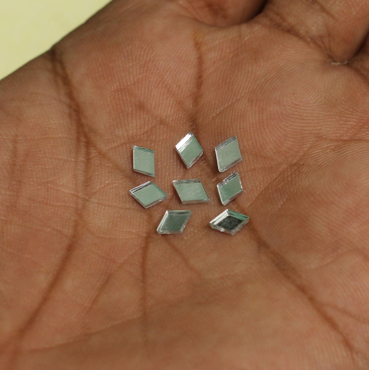 50 GM Silk Thread Jewellery Making Glass Beads 6x4 MM - Glass / Rectangle