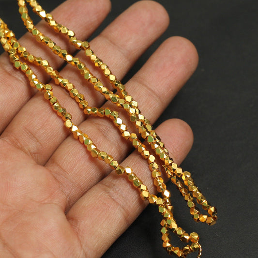 Brass Chorsi Golden Beads - Golden / 2.5mm / 1 String