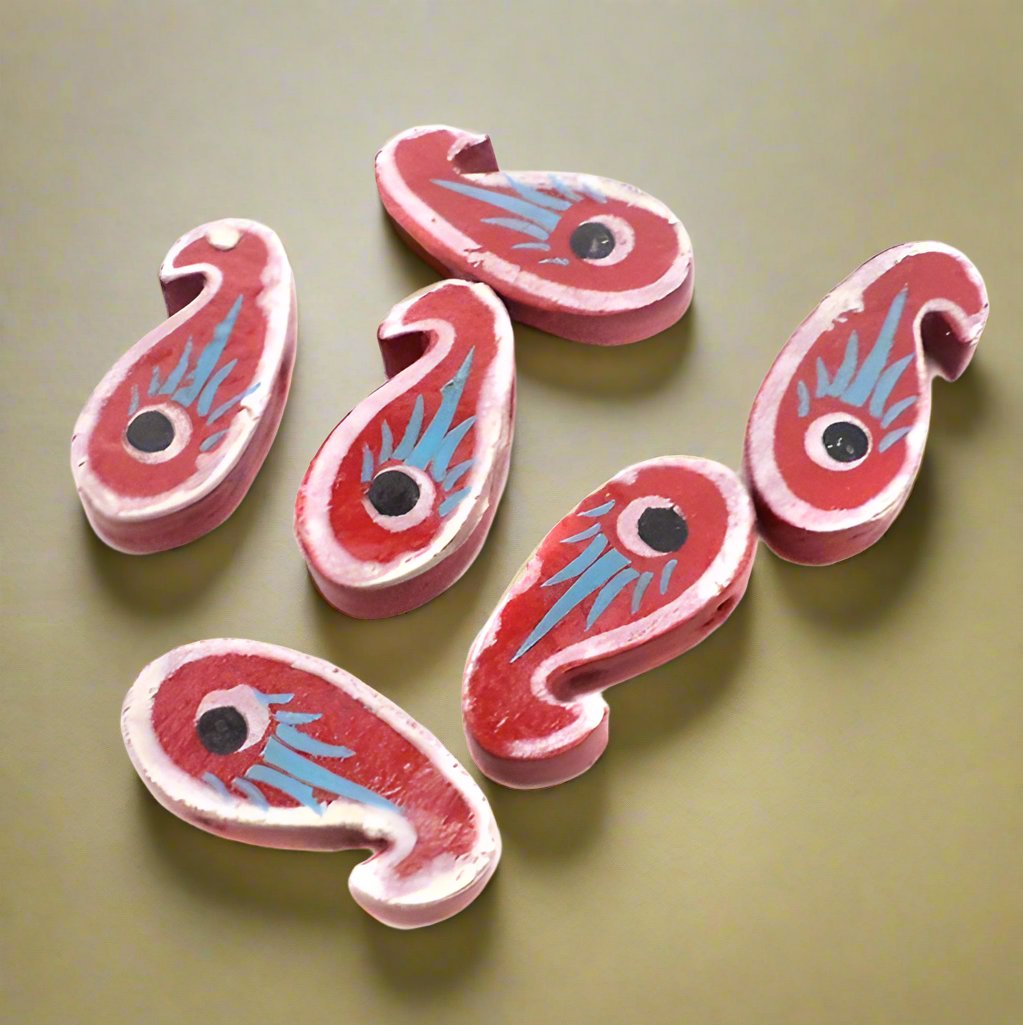 20 Pcs, Wooden Colored Carry Beads - MultiColor / Wood / Figures