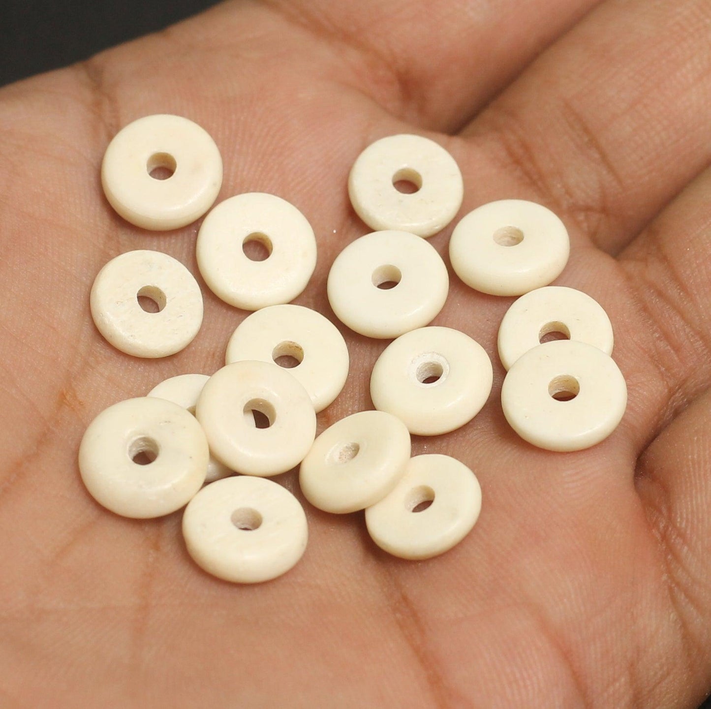 100 Pcs, 10mm Donut Bone Beads - Bone / 10mm