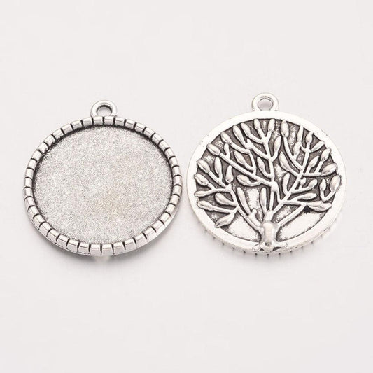 1.25 Inch Tibetan Style Flat Round Alloy Pendant Cabochon Settings Antique Silver - Silver / Round / 10 Pcs