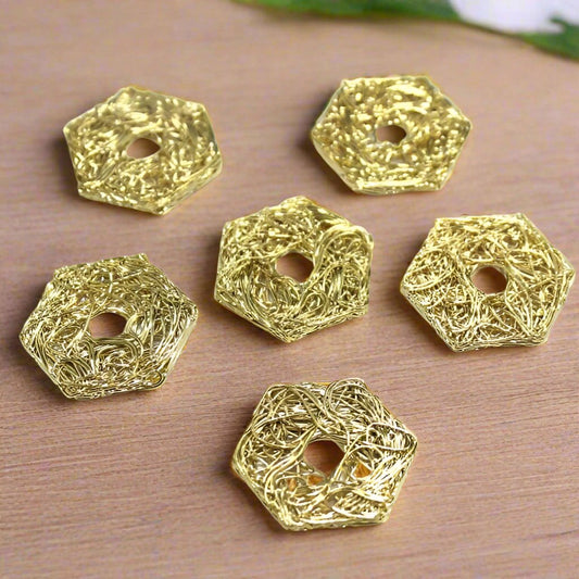 10 Pcs Wire Mesh Beads Golden 26x26mm - Golden / Iron