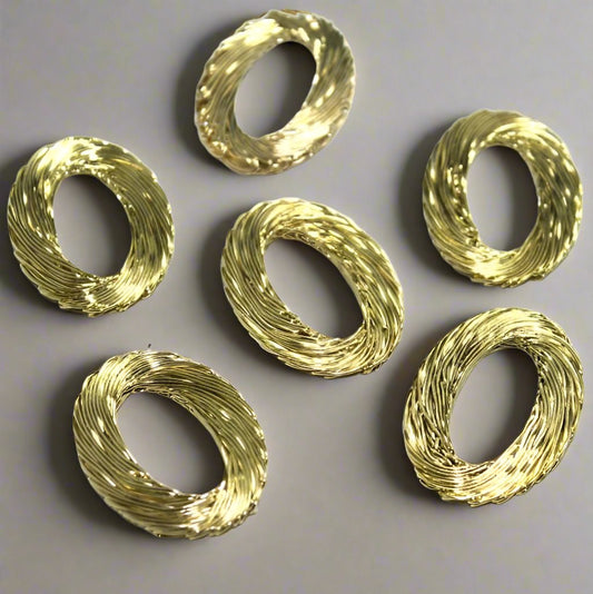 10 Pcs Wire Mesh Beads Golden 36x24mm - Golden / Iron