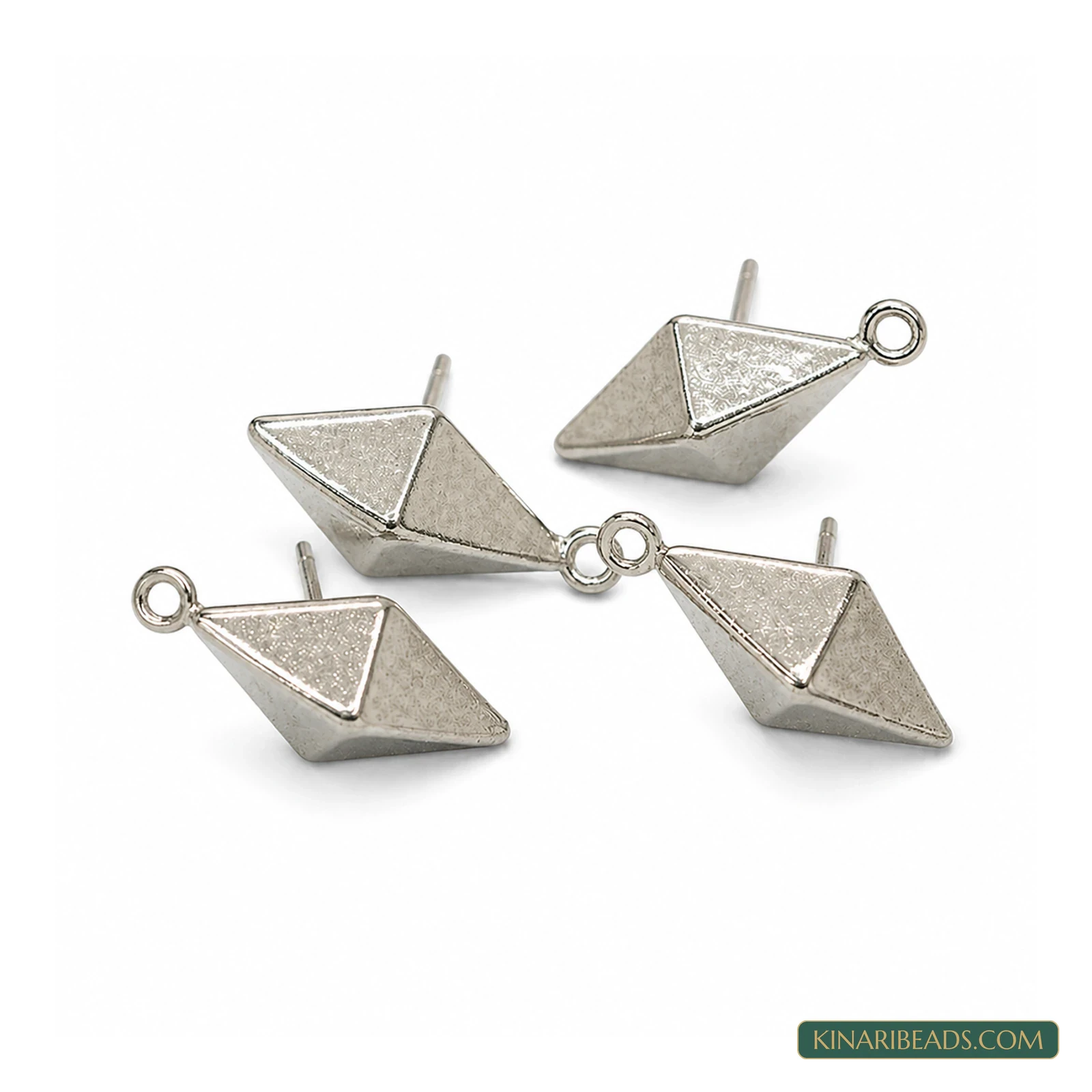Closed-Loop Post Stud Findings – 15x7mm, 4 Pack
